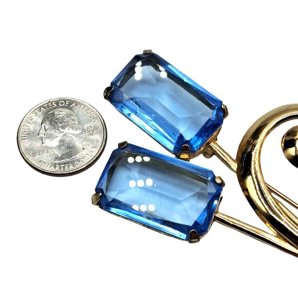 Vintage Gold Tone Floral Brooch With Blue Glass Stones Costume Jewelry - Picture 3 of 11